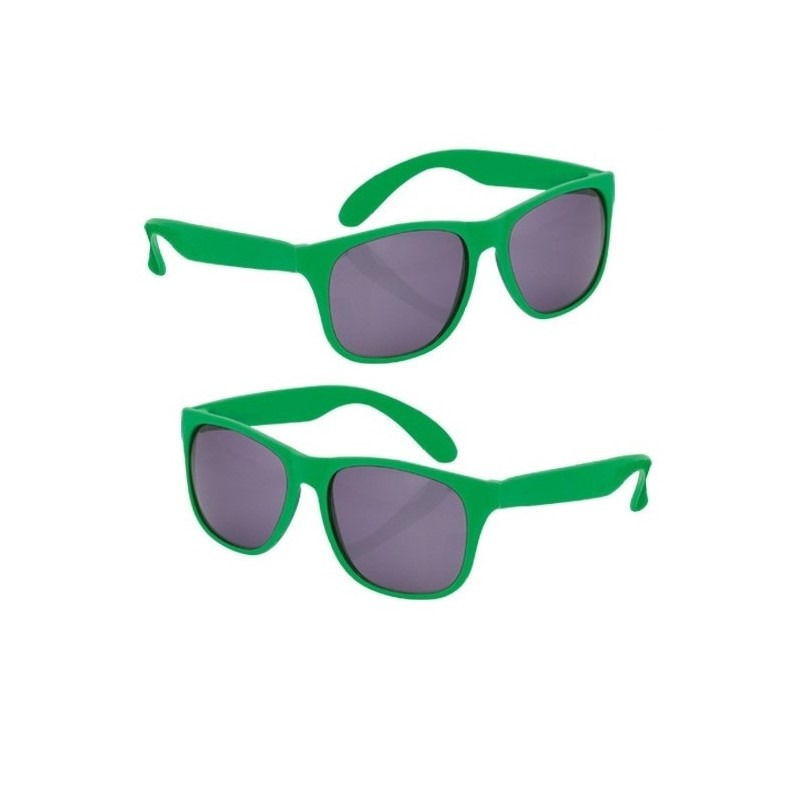 10x stuks goedkope groene zonnebrillen