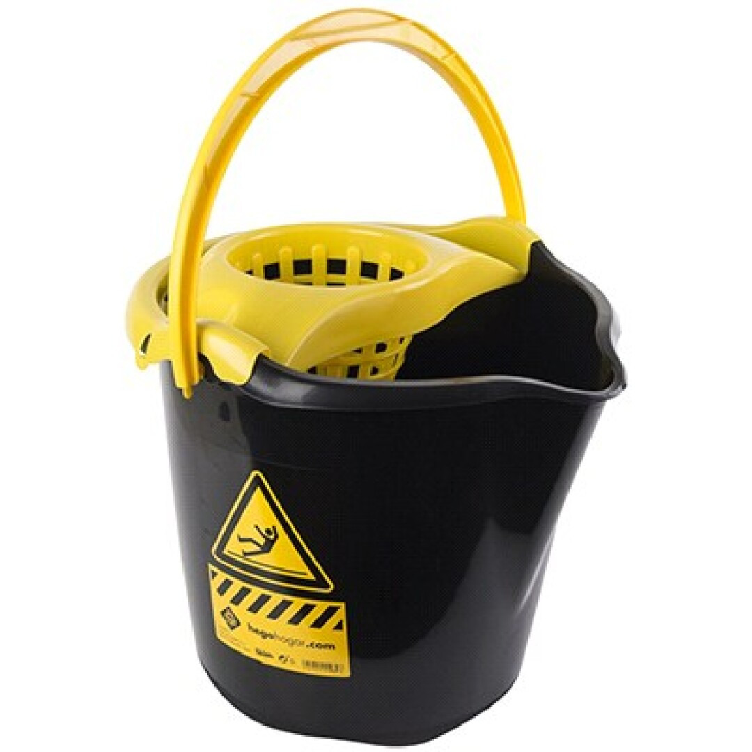 1x Huishoudemmers met dweil houder 13,5 liter zwart-geel caution 32 x 30 cm