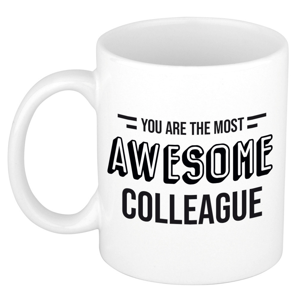 1x stuks personeel-collega cadeau mok-you are the most awesome colleague