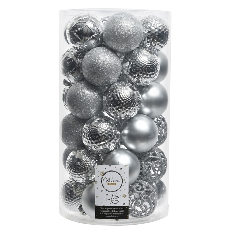 37x Kunststof kerstballen mix zilver 6 cm kerstboom versiering-decoratie
