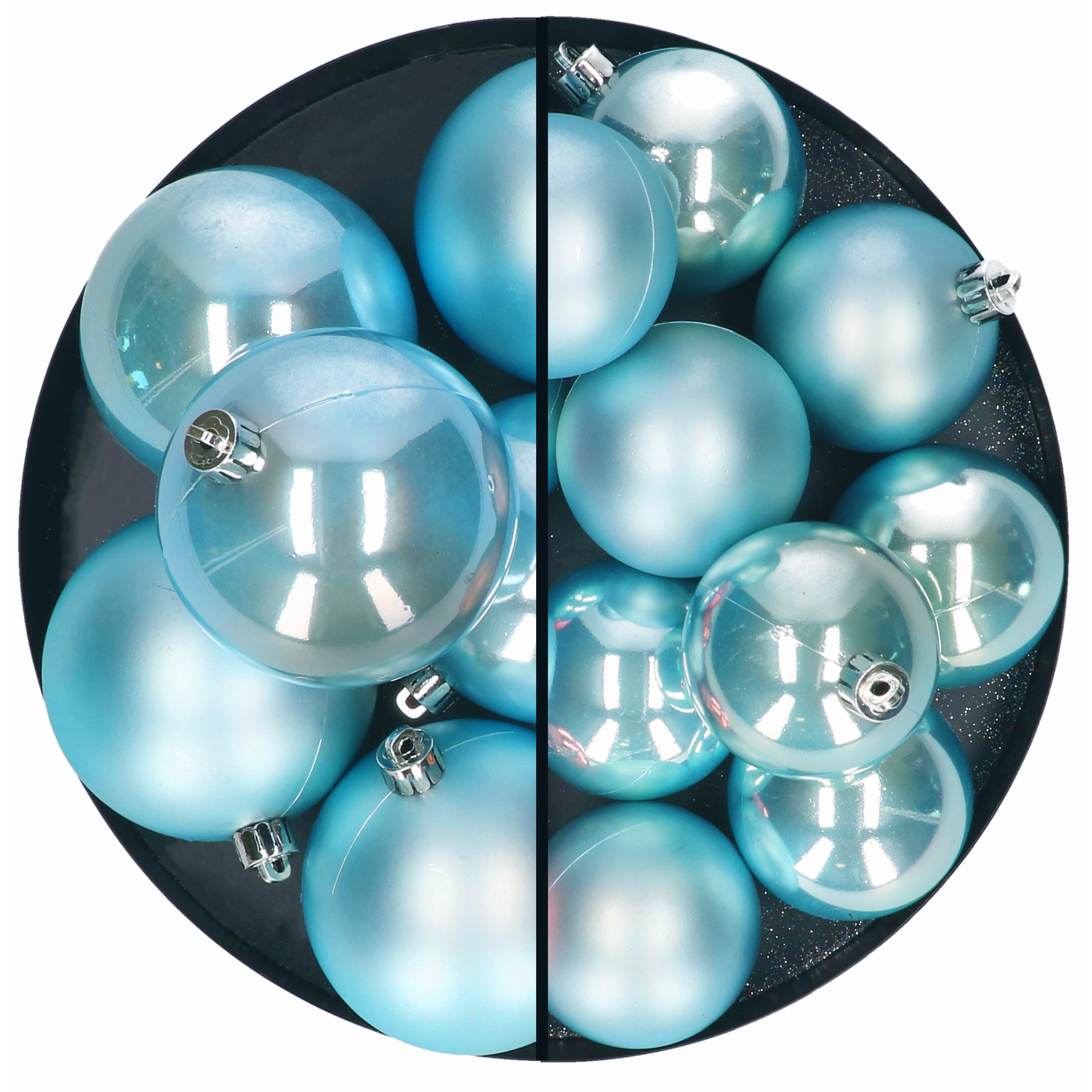 Kerstballen set 18x stuks 6 en 8 cm ijsblauw kunststof