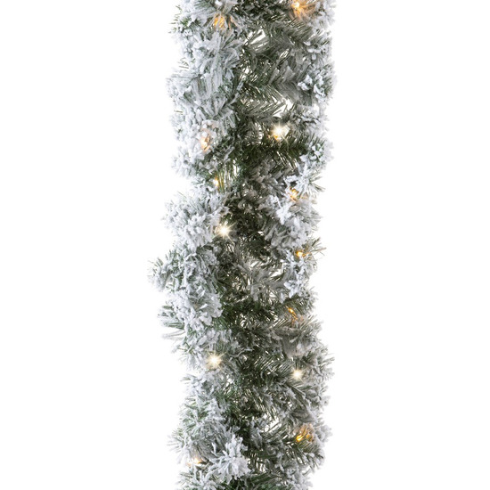 Set van 2x stuks groene Kerstdecoratie frosted dennenslinger met verlichting 270 cm