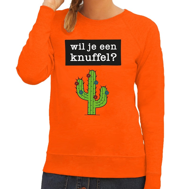Wil je een Knuffel fun sweater oranje voor dames