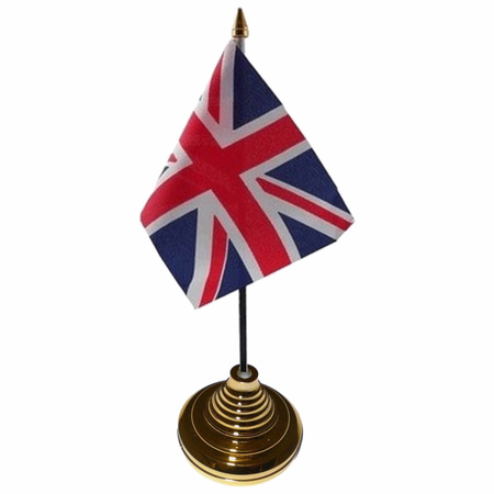 4x stuks Tafelvlaggetjes Groot Brittannie op voet van 10 x 15 cm