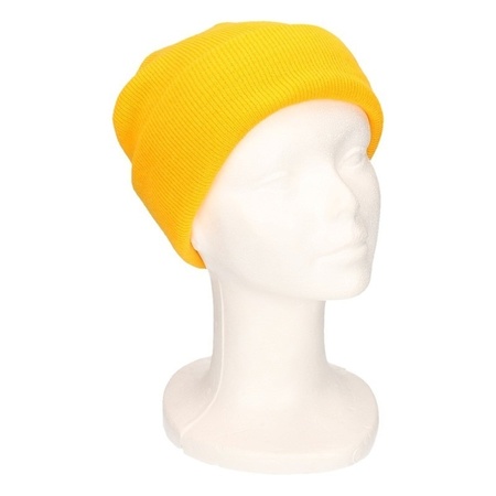 Knitted hat yellow for girls