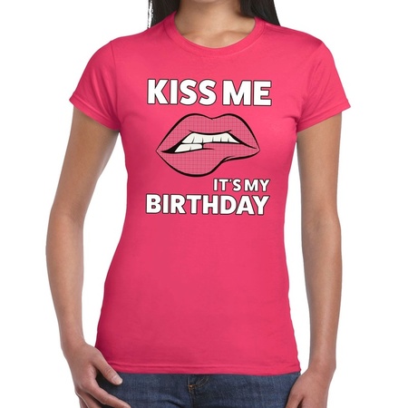 Kiss me Its my Birthday roze fun-t shirt voor dames